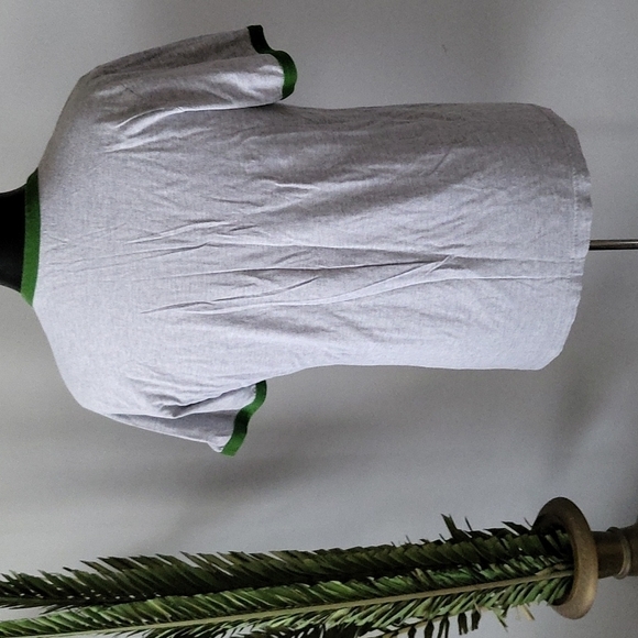 Old Navy Classic fit gray and green ringer short sleeve tee - Picture 2 of 8